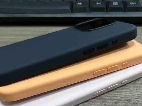 龙安苹果14维修站分享iPhone14手机壳能直接给iPhone15用吗?